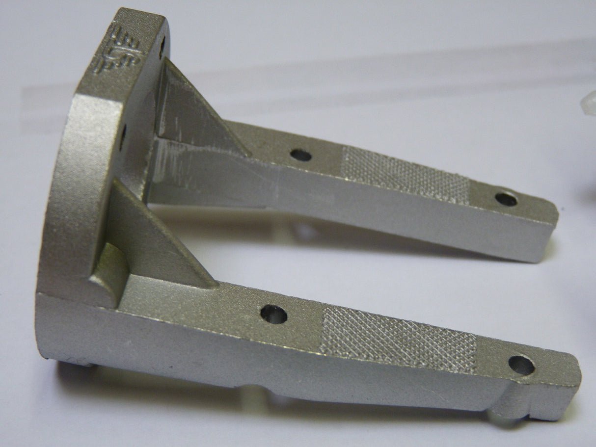 IC Accessory Pack Engine Mount ali and fuel tank for SFM SE5a kit and more