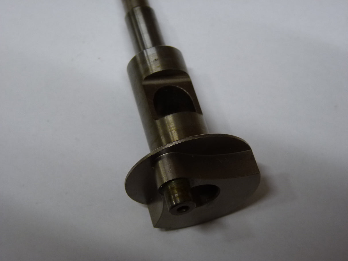 Crankshaft 70SZ-H - This is a stripped part from an engine (Box 51)