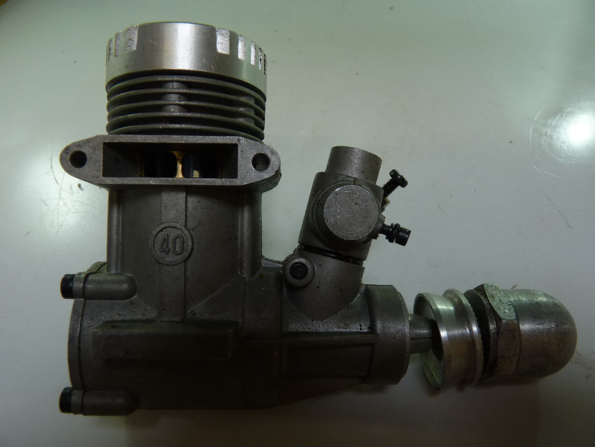 Second Hand engine Glow 2-stroke SC 40 no spraybar & silencer (Box64)