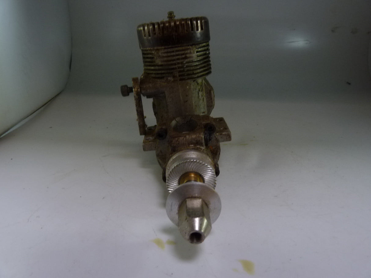 Second Hand engine 2-stroke glow SC 75 no carb damaged crankcase for spares (BOX 63)