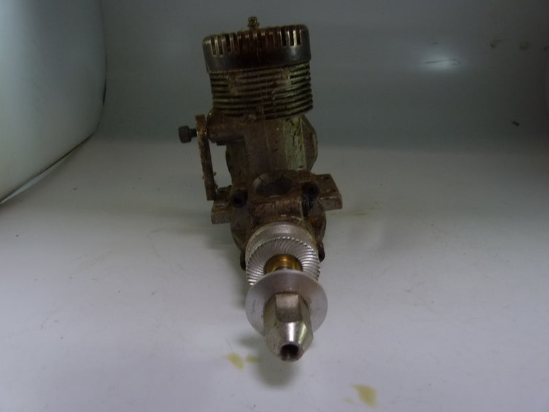 Second Hand engine 2-stroke glow SC 75 no carb damaged crankcase for spares  (BOX 63)