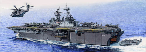 Trumpeter 1/350 USS Iwo Jima LHD-7 05615