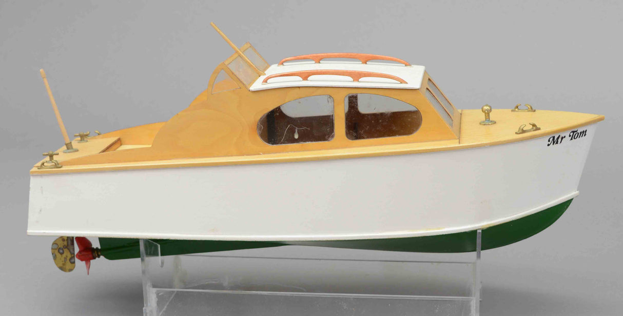 Slec/Aerokit Mr Tom 16in (406mm) with fittings kit (PR811A)