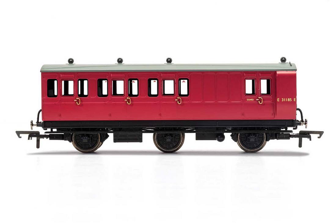 Hornby R40079 BR Crimson Brake 3rd Class 6 wheel coach E31185