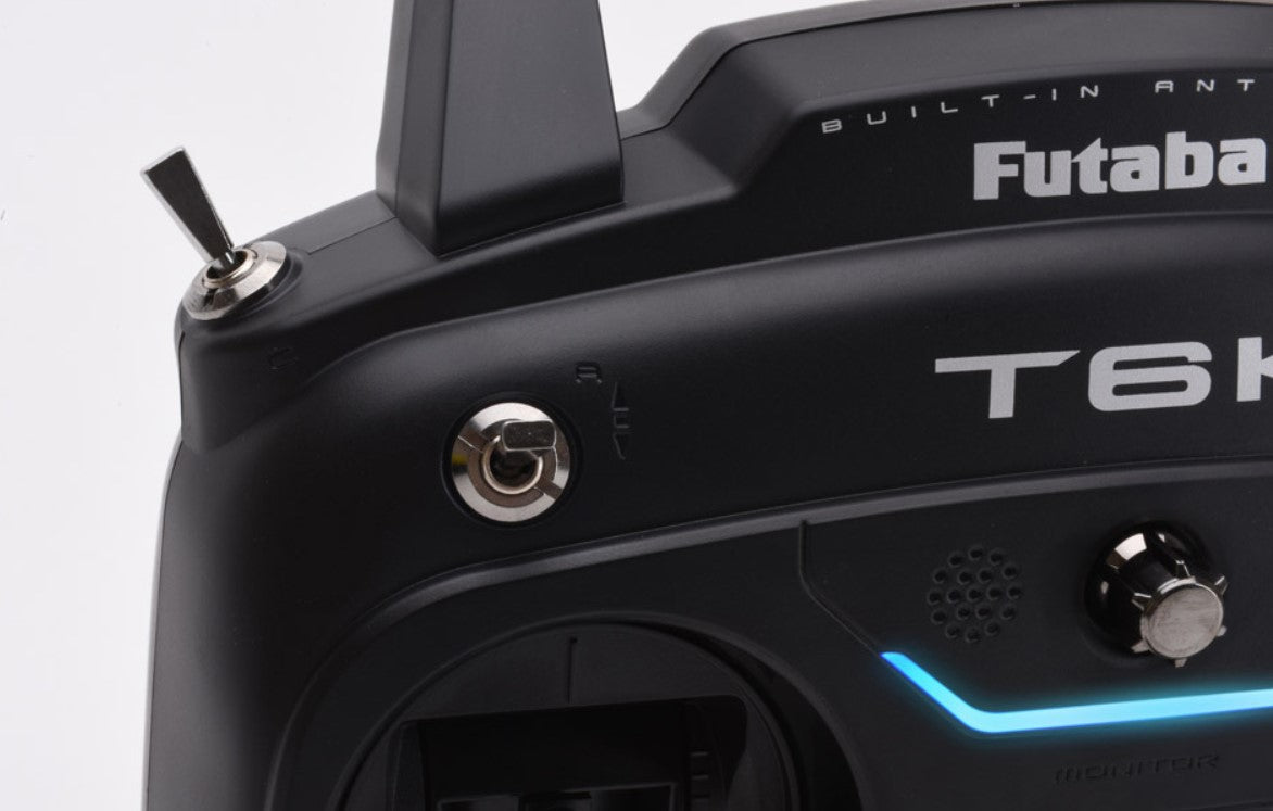 Futaba T6K V3 - 8 Channel 2.4GHz T-FHSS (Dry) & R3008SB Combo (Mode 2)