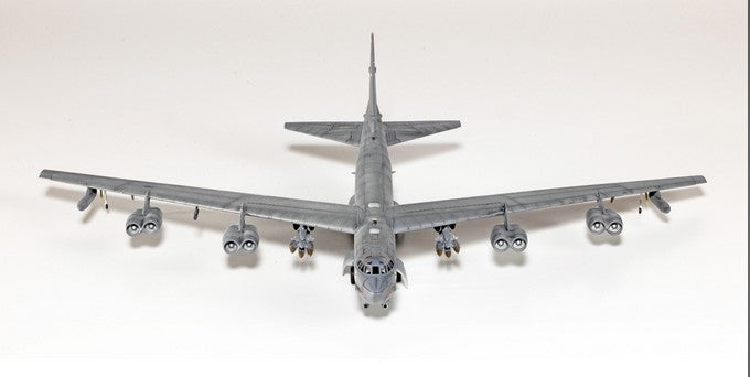 Academy B-52H Stratofortress 20th BS Buccaneers Plastic Kit 12622