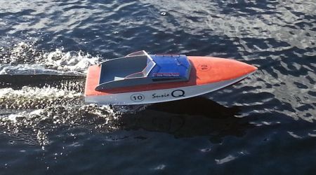 RBC Suzie-Q Vintage Model Boat Kit