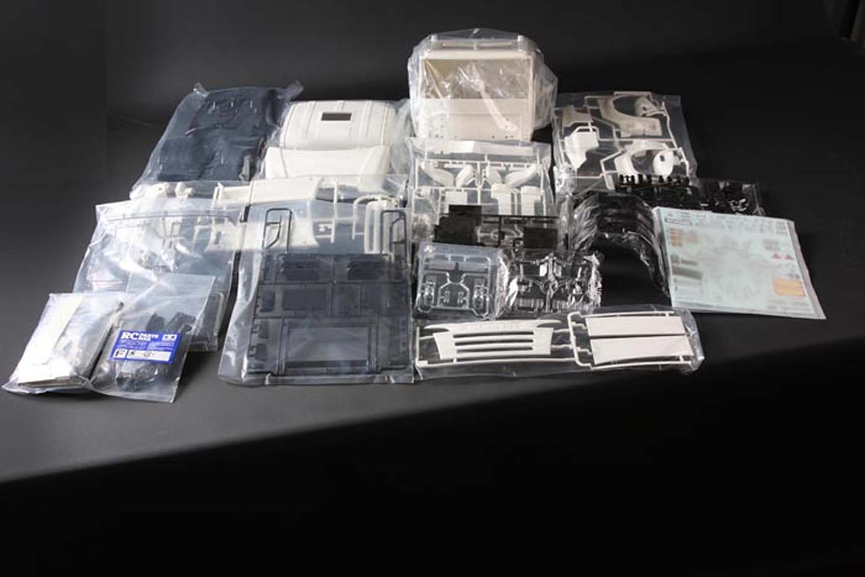 Tamiya RC 1/14 Scania R620 6x4 Highline Body Set