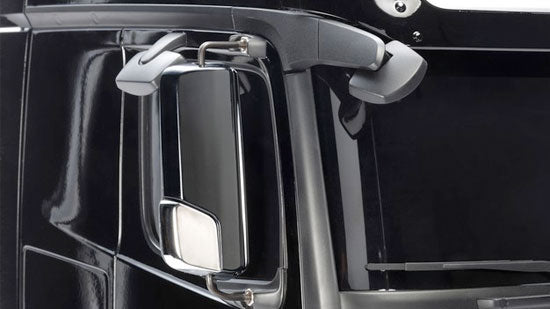 Tamiya Actros 3363 Gigaspace 6x4 Tractor unit kit only