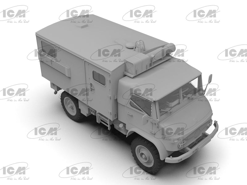 ICM 1/35 Unimog S 404 Krankenwagen 35138