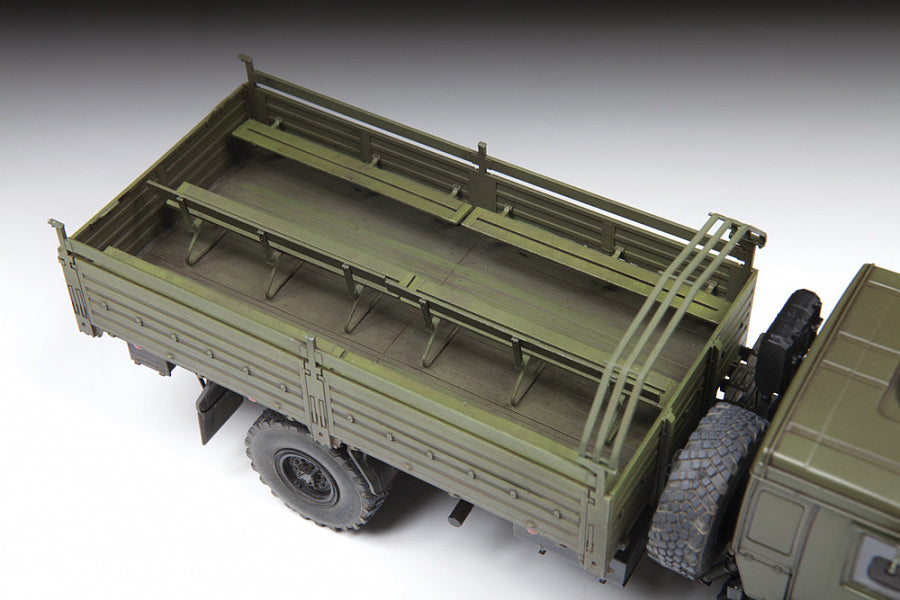 Zvezda 1/35 Russian 2-Axle Military Truck K-4350 3692