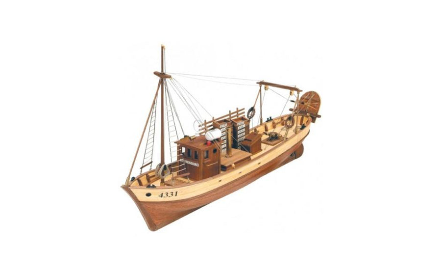 Model speed boats, ships, scale static ships – Sussex Model Centre