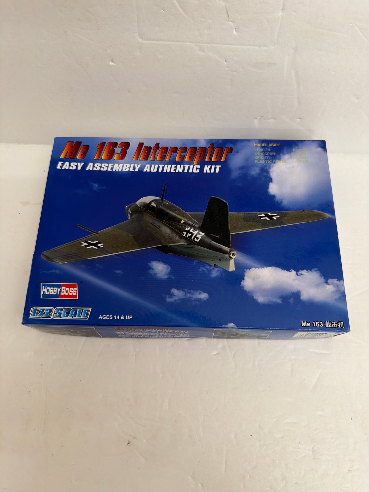 Hobbyboss Plastic Model Kit Messerschmitt Me 163B-1a Komet — 1:72