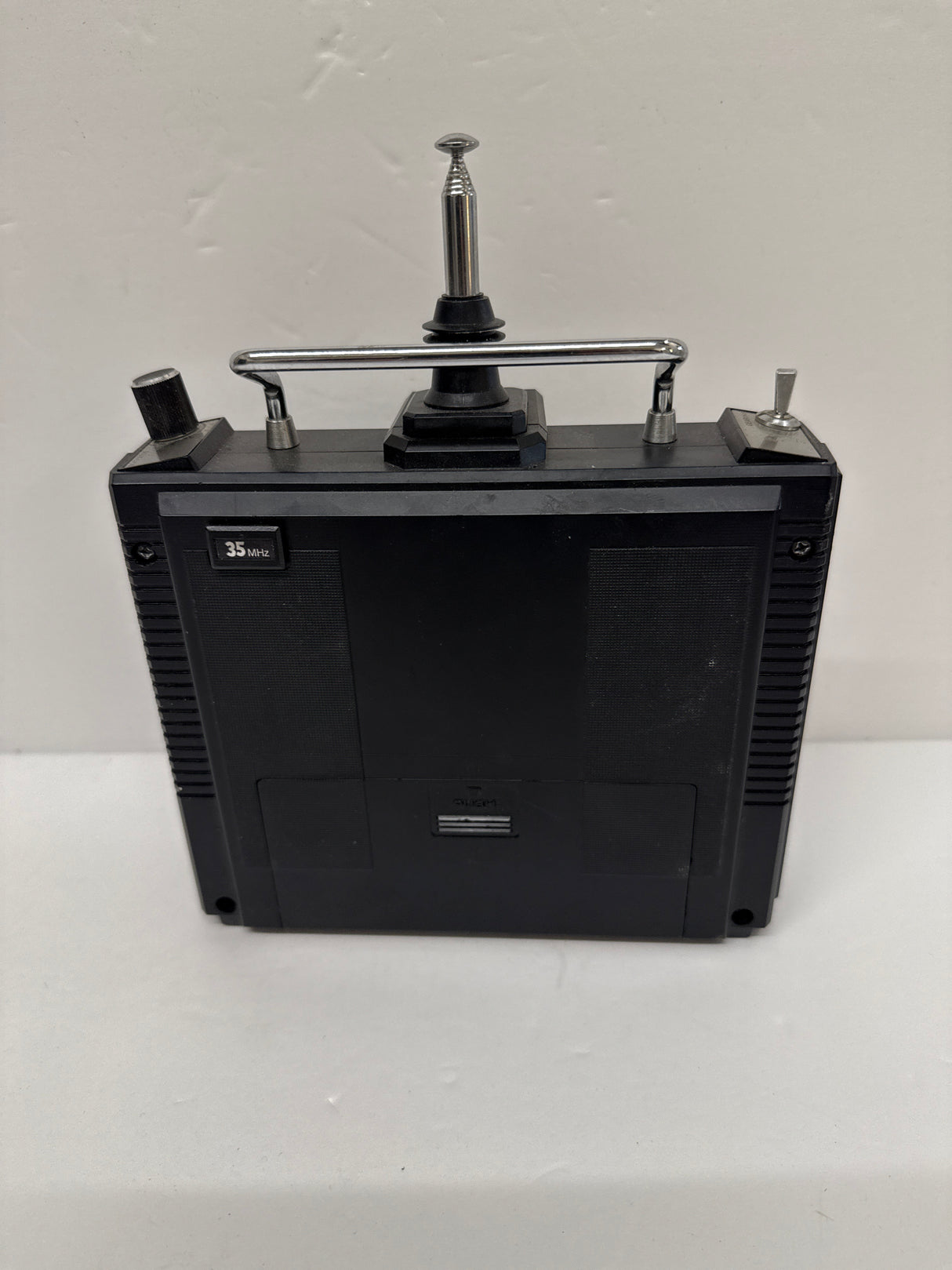 Futaba 35mhz Challenger 6 Transmitter - SECOND HAND - SOLD FOR PARTS