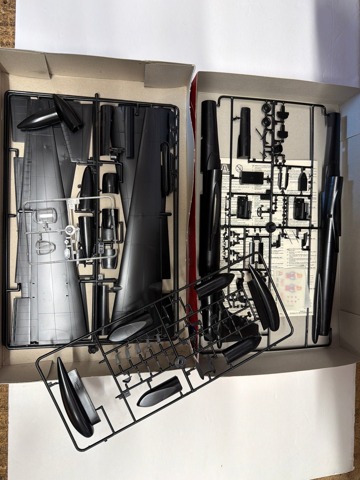 Italeri 1/48 U-2 R Senior span Strategic Reconnaissance Aircraft 864