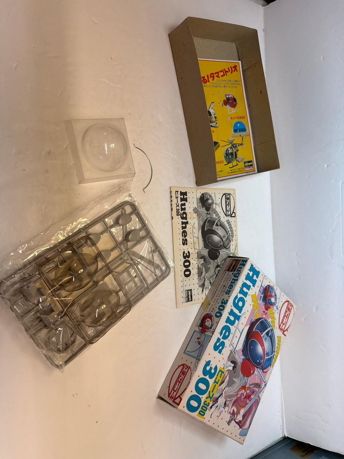 Hasegawa Hughes 300 Egg Plane Non-scale TH24 Plastic Model Kit Vintage