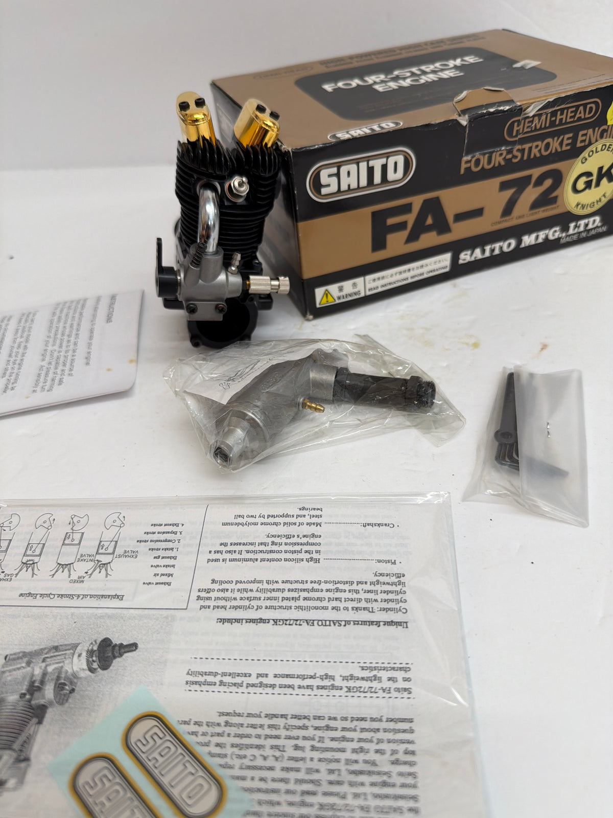 Saito FA-72 Golden Knight New in damaged box Four Stroke
