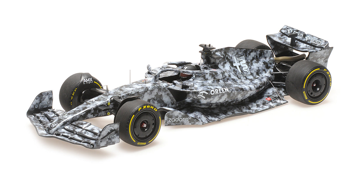 Minichamps Die Cast Collectables - 1:18 Alfa Romeo F1 Team Orlen C42 - Valtteri Bottas - Testing Barcelona 2022
