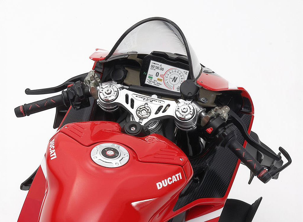 Tamiya 1/12 Ducati Superleggera V4 with Racing Kit 14143