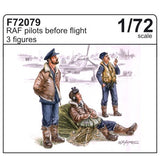 CMK 1/72 RAF Pilots Before Flight 72079