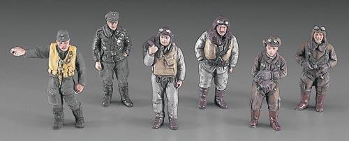 Hasegawa 1/48 WWII Pilot Figure Set(Japanese/German/US & British Pilot Figures) HAX487