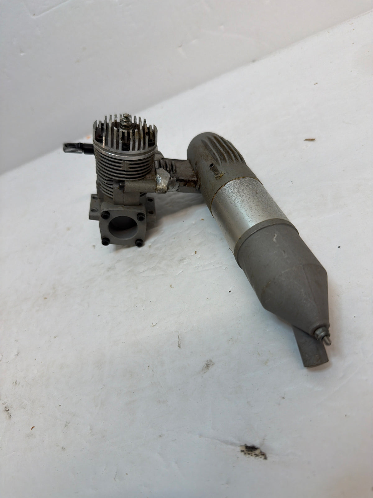 MDS 38 2-Stroke Glow Engine R/C Aircraft Engine – Second hand (Box 162)