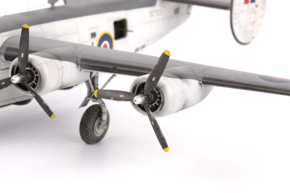 Eduard 1/72 Liberator GR Mk.III & GR M. Vin the RAF Costal Command Service 2121
