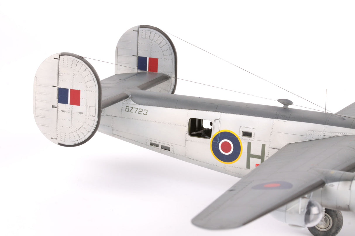 Eduard 1/72 Liberator GR Mk.III & GR M. Vin the RAF Costal Command Service 2121