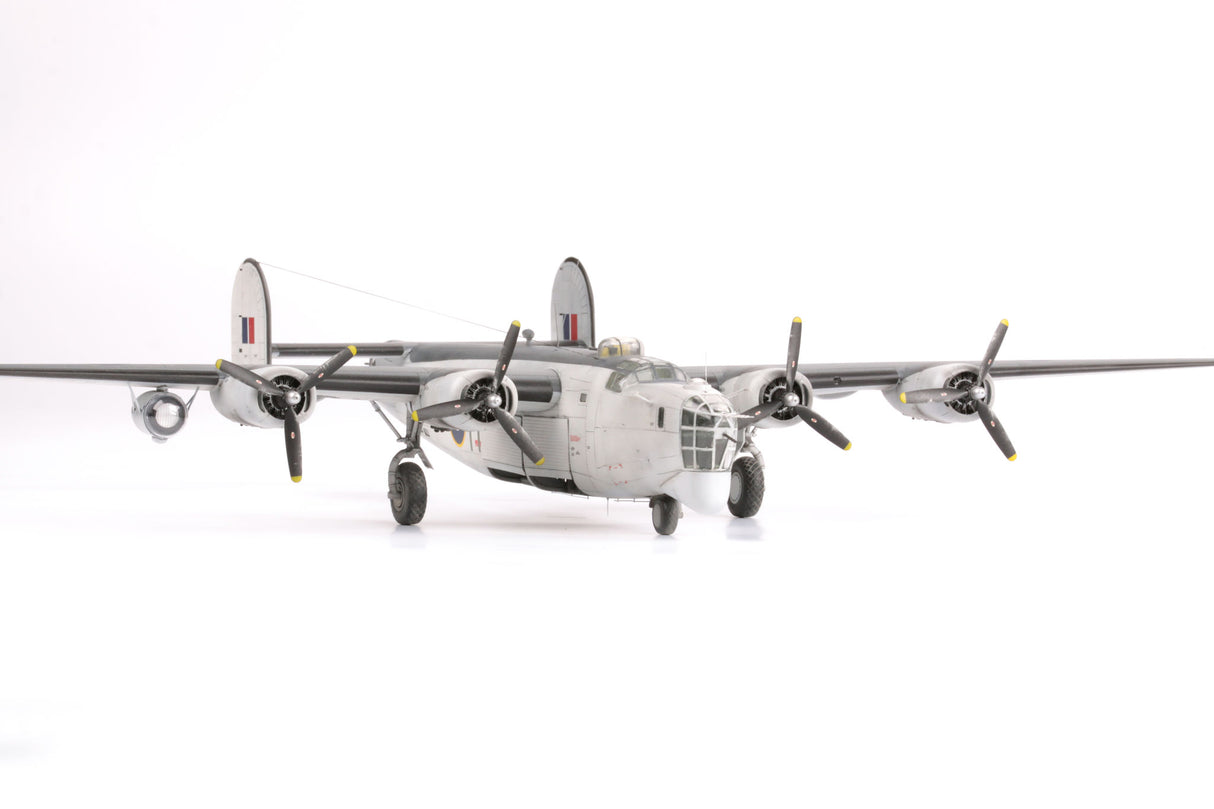 Eduard 1/72 Liberator GR Mk.III & GR M. Vin the RAF Costal Command Service 2121