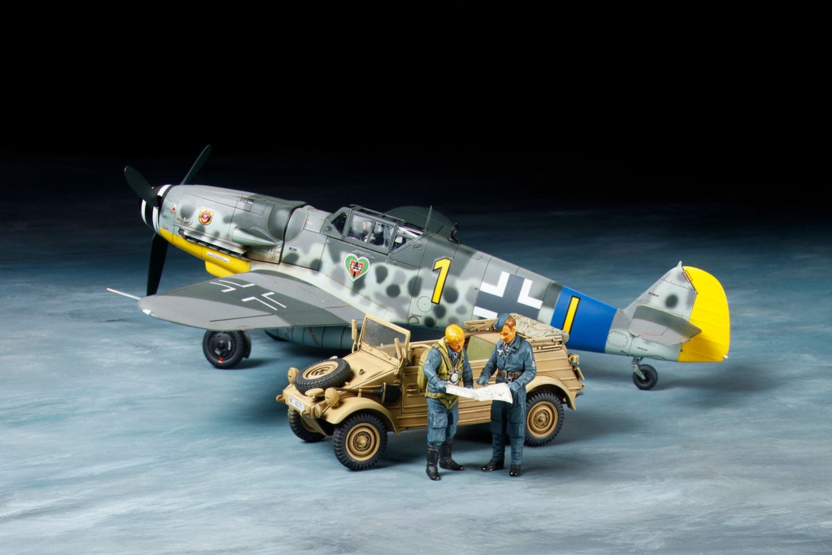 Tamiya 1/48 Bf109 G-6 & Kubelwagen 82 25204