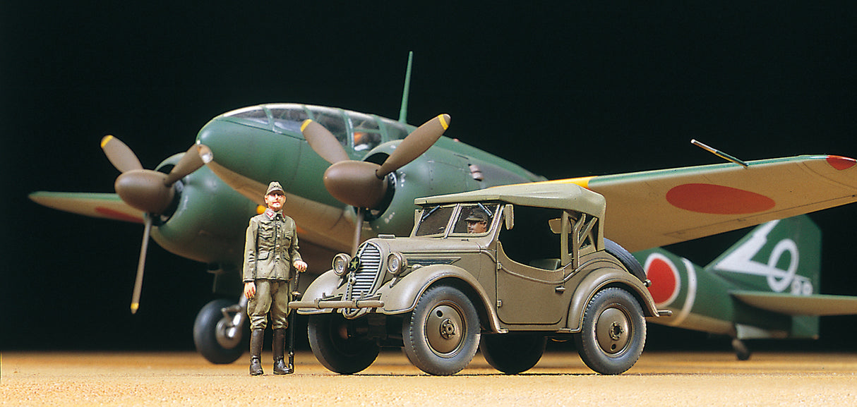 Tamiya 1/48 Ki-46 III 100 & 4x4 Kurogane Kit 25217