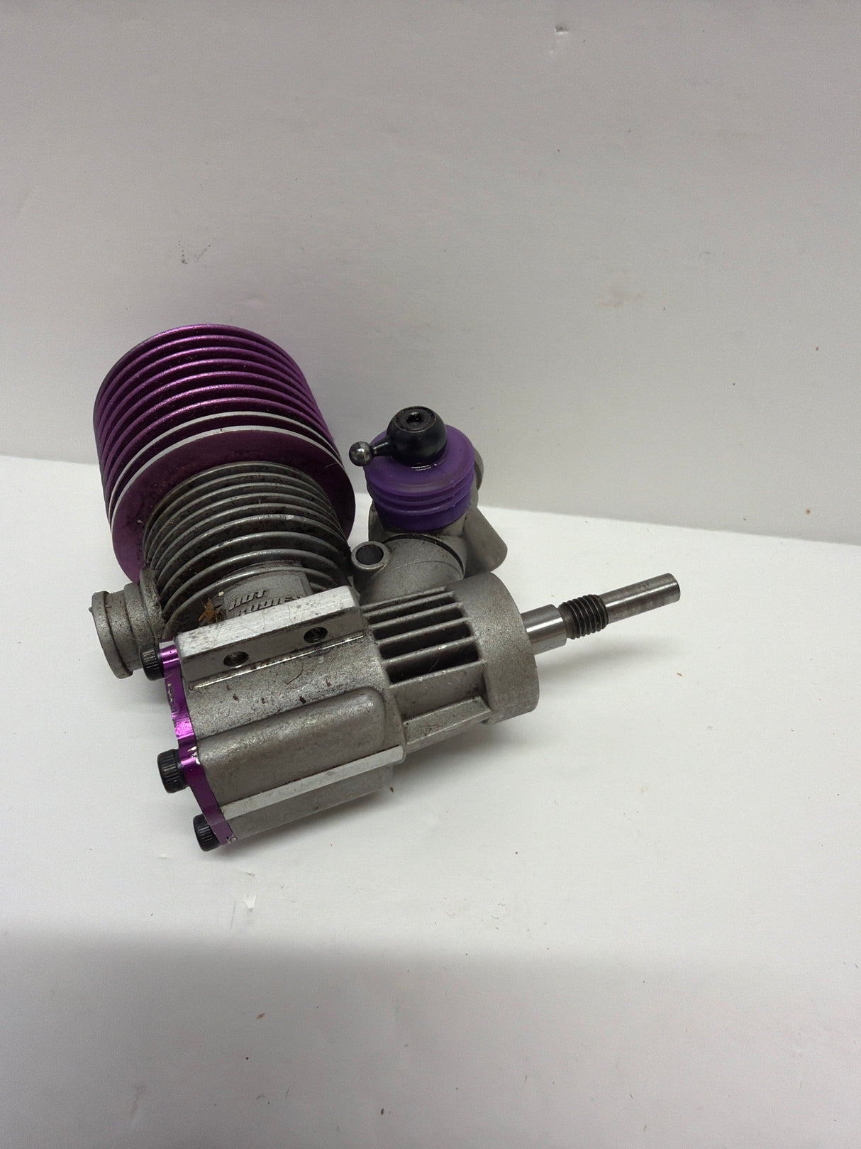 Second Hand Car Engine 2-stroke Hot Bodies 18 2.9cc (not a pullstart engine) (Box 62)