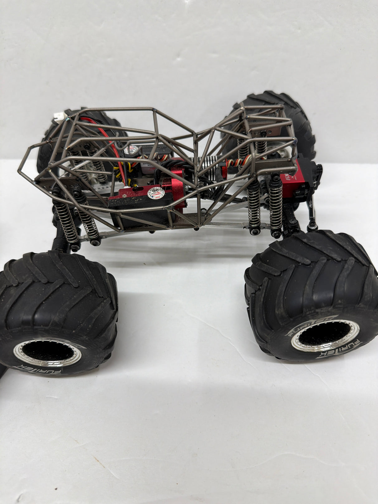 Second Hand Brushless Rock crawler Metal Chassi  1:18 with Radio and Battery Frame body