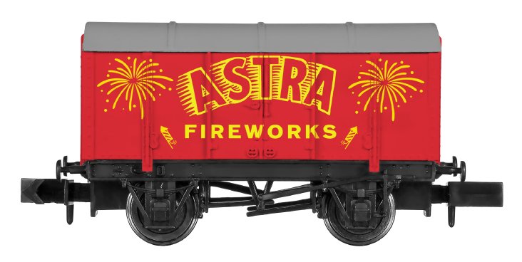 2F-013-094 Dapol Gunpowder Van WEATHERED ASTRA FIREWORKS