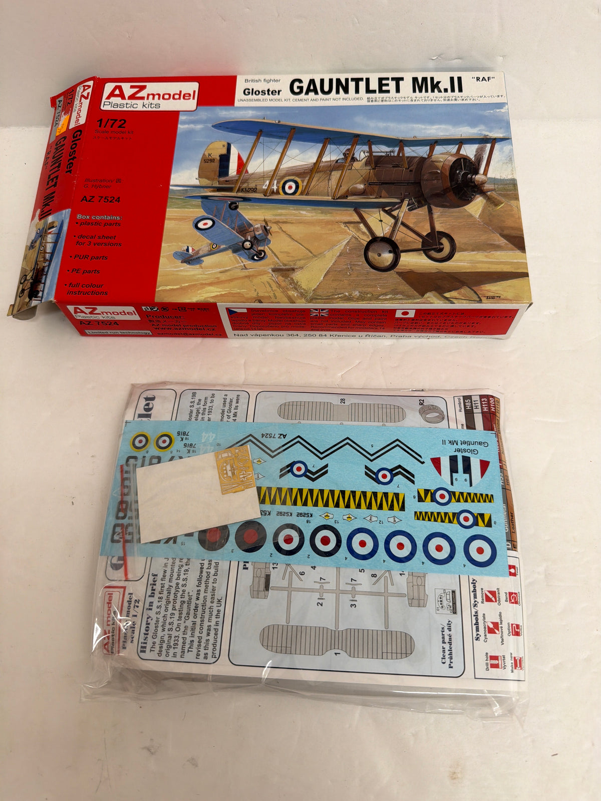 AZ Model Plastic Model kit Gloster Gauntlet Mk.II RAF — 1:72
