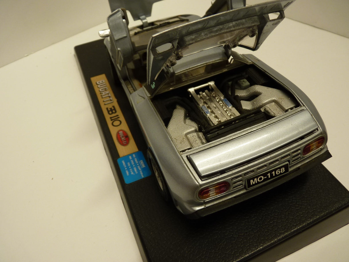Die Cast Model 1/18 scale Anson Bugatti EB 110 Silver 30303-W Second Hand