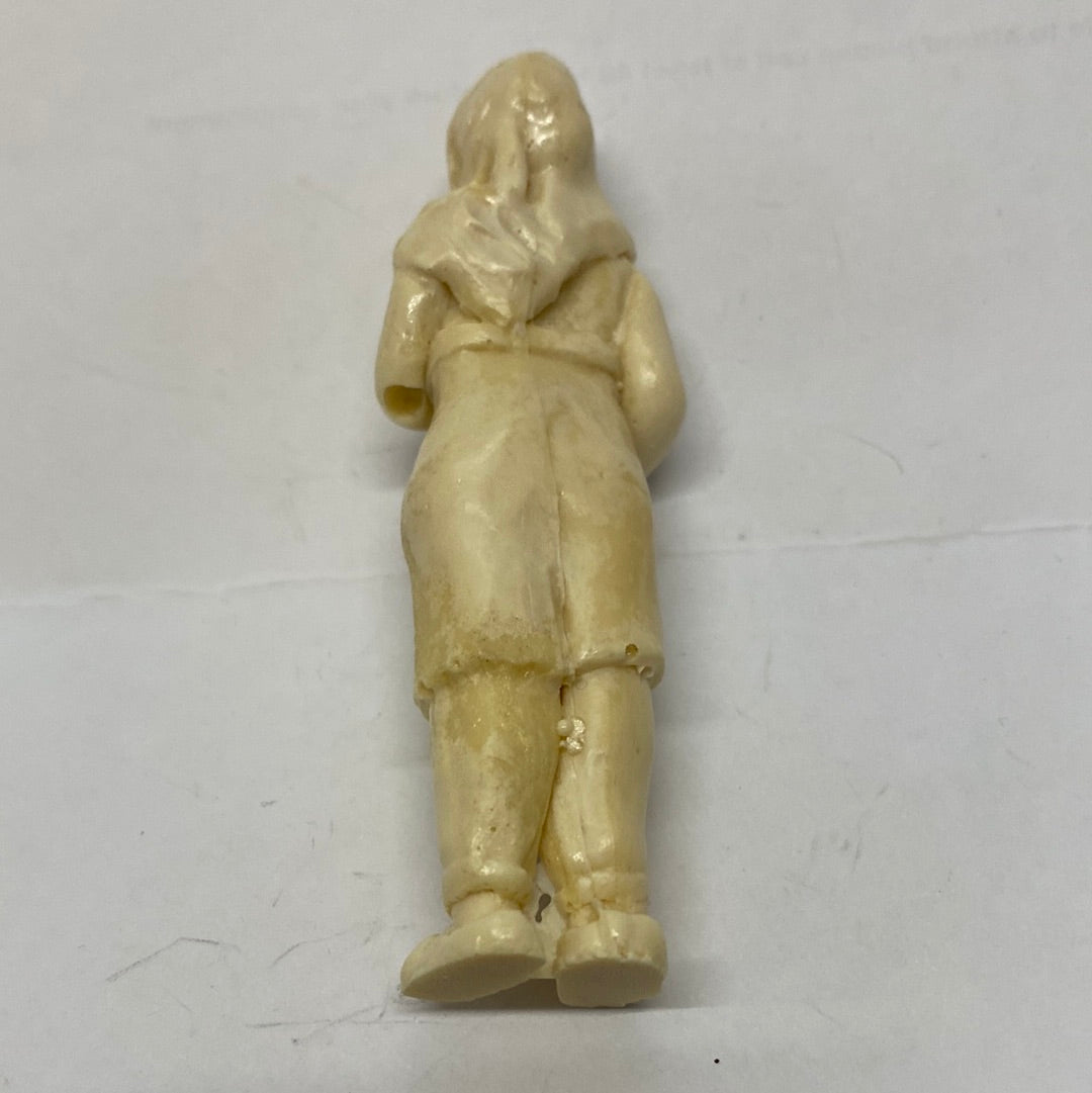 Scenic Accessories - Unpainted Resin Figure Standing (Lady)