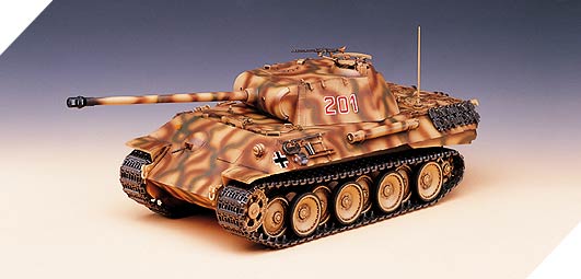 Academy 1/25 German Medium Tank Panther (Motorized) 1338