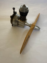 Cox Baby Bee Engine with wooden Prop - SECOND HAND (Box 63)