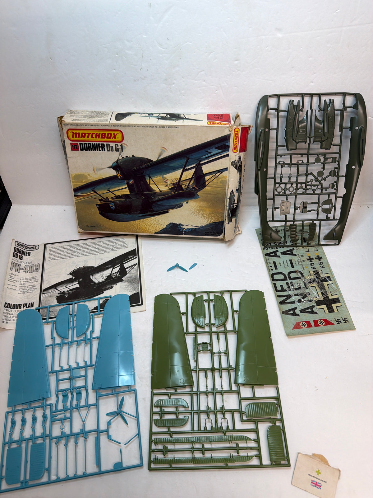 Dornier Do 18 G-1/V-2/D-2 — Matchbox 1/72 Plastic model Kit Vintage prop damaged