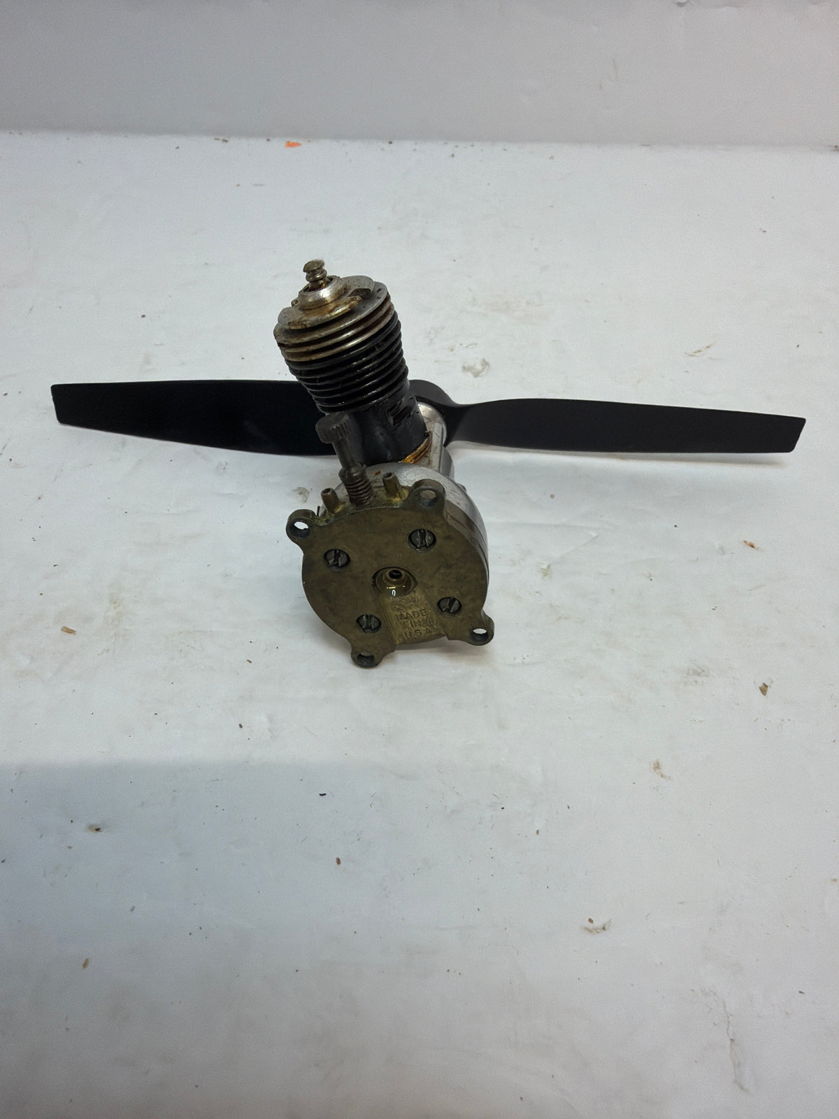 Cox Babe Bee .049 2-Stroke Glow Engine R/C Aircraft Engine – Second hand (Box 162)
