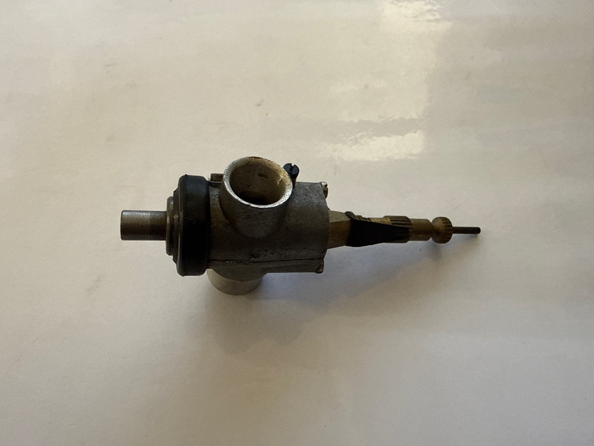 Super Tigre Carburetor (Box 33)