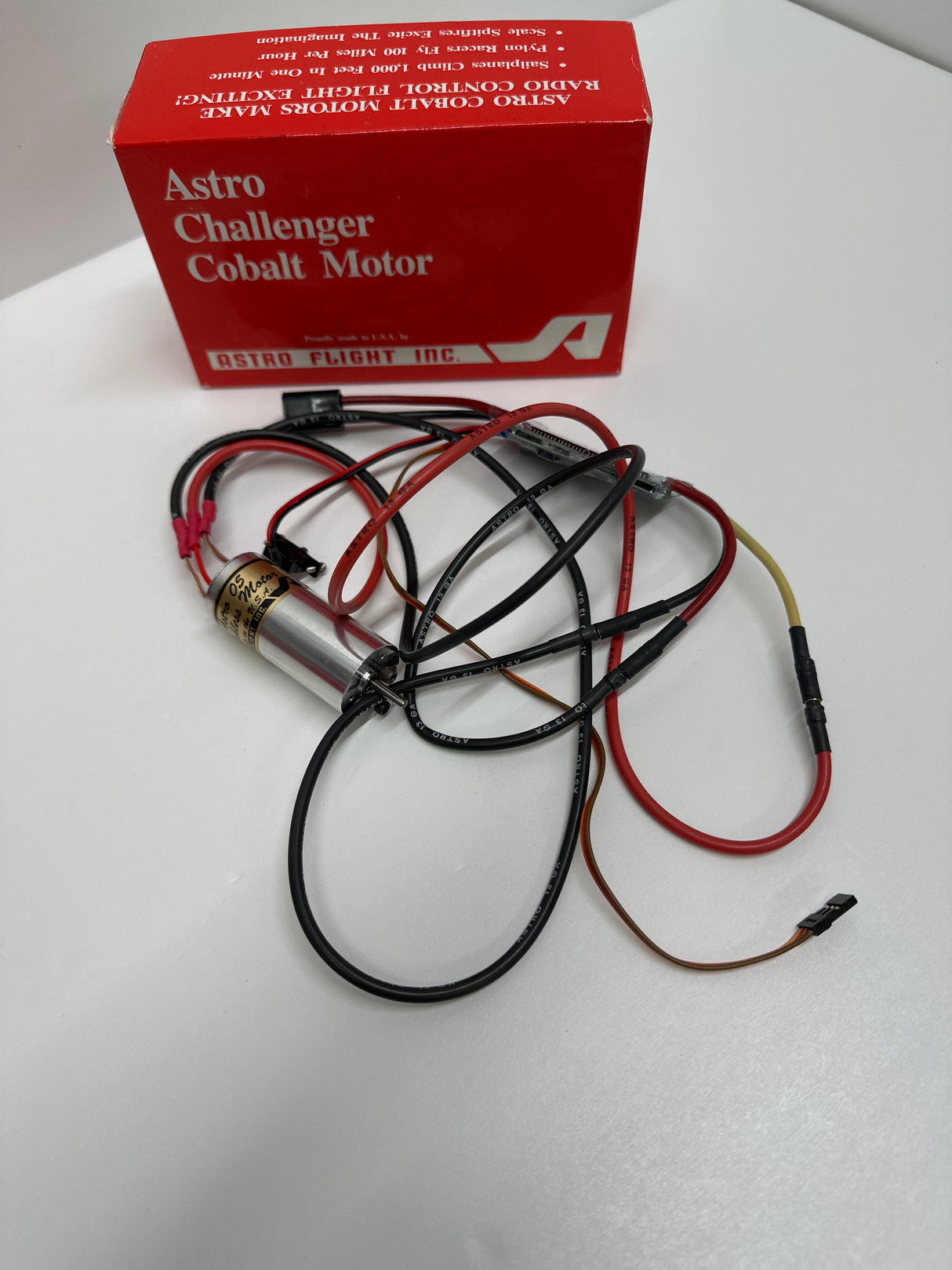 Astro Flight Inc 05 motor and ESC no fan used 805W