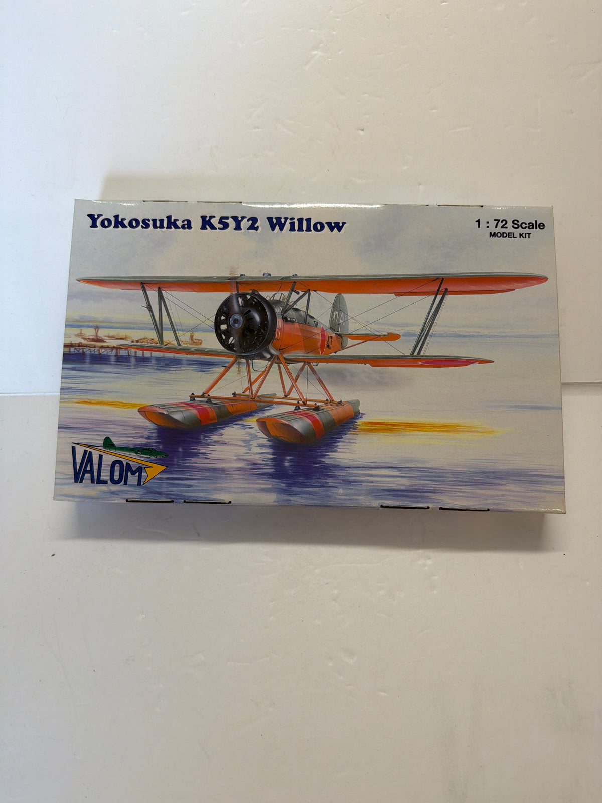 Valom Yokosuka K5Y2 Willow 1/72 Plastic Model Kit