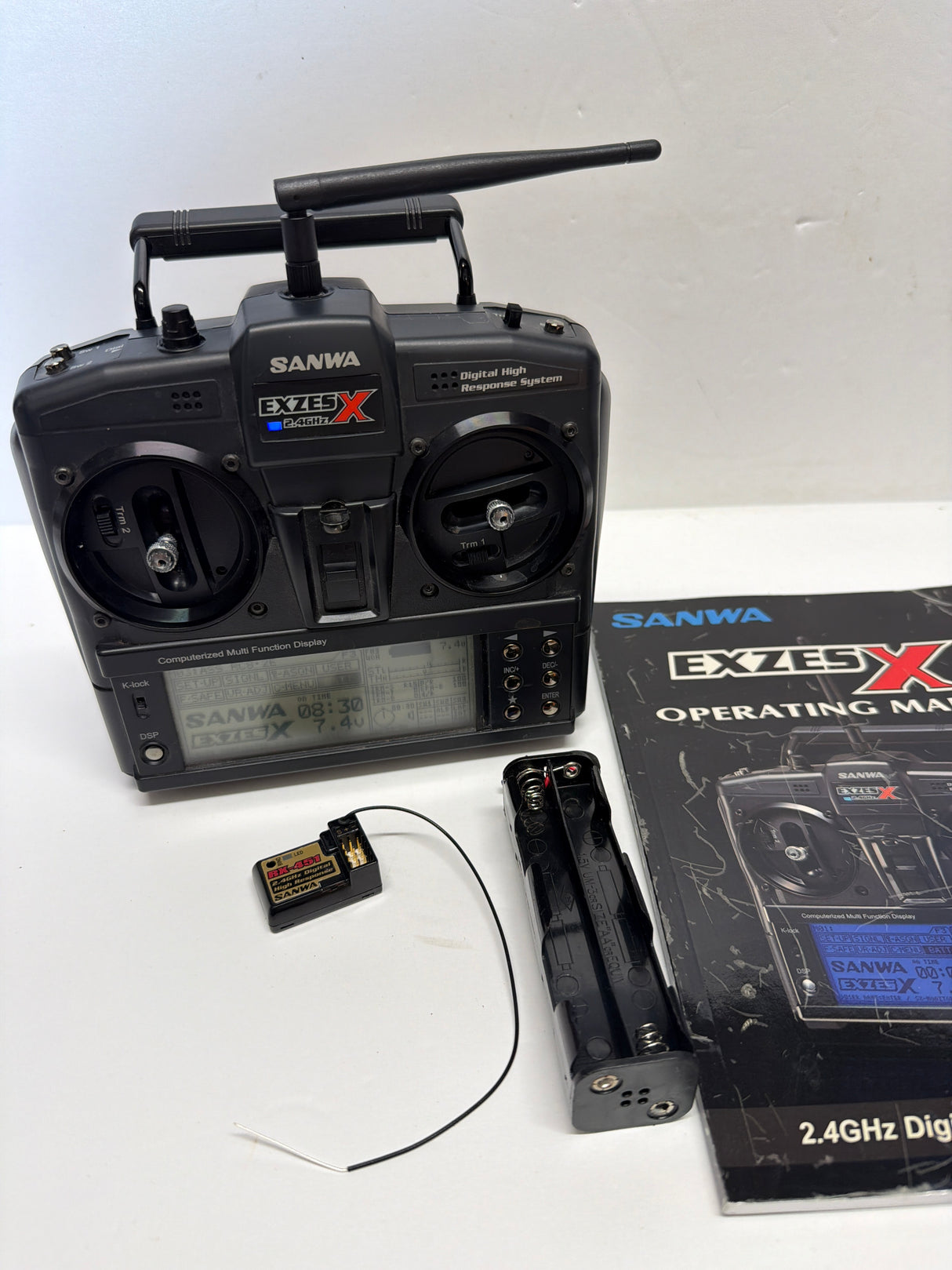 Second Hand Sanwa Exzes X Transmitter + 1 x 451 Reciever