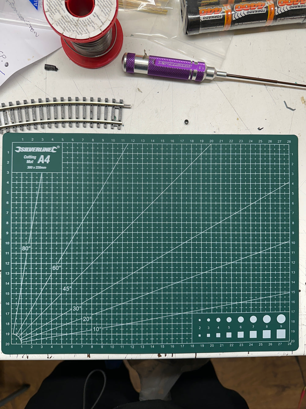 Cutting Mat A4 300 X 220MM HEALING MAT – Sussex Model Centre