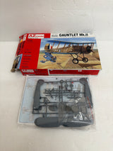 AZ Model Plastic Model kit Gloster Gauntlet Mk.II RAF — 1:72