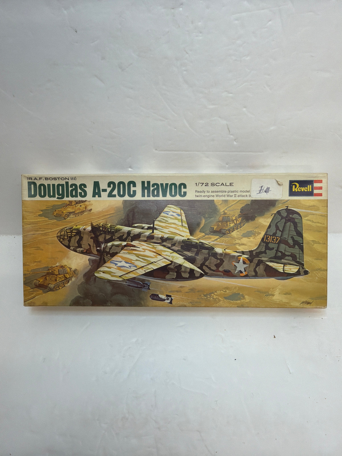 Revell Douglas A-20C Havoc / Boston IV 1/72 Plastic model Kit Vintage