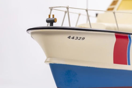 Billing Boats BB100 1:40 U.S. Coast Guards - Plastic hull 428314