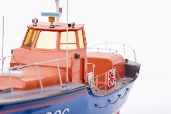 Billing Boats BB101 1:40 RNLI Waveny Lifeboat Plastic hull 428315